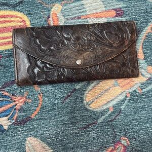 Vintage YEO Mexican tooled Dark Brown Embossed Women's Clutch